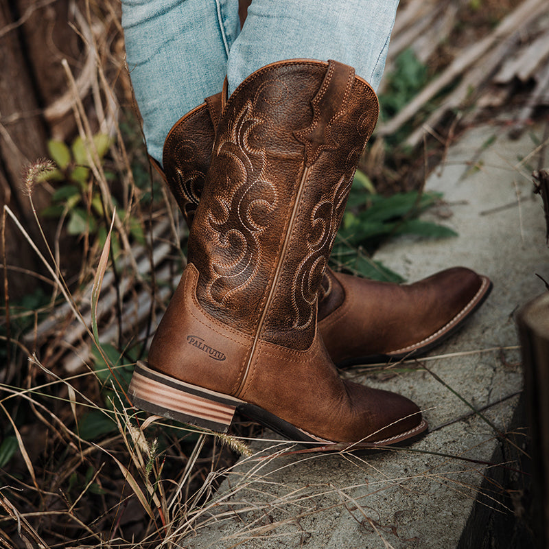 Coffee Brown Women's Cowboy Boots - Stylish Embroidered Roughstock Square Toe